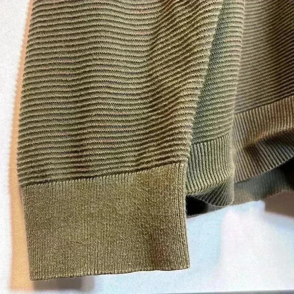 Bench Men's XL Long Sleeve Shirt  Fall Hike Warm Layer Cozy Olive Green Henley - Picture 3 of 6